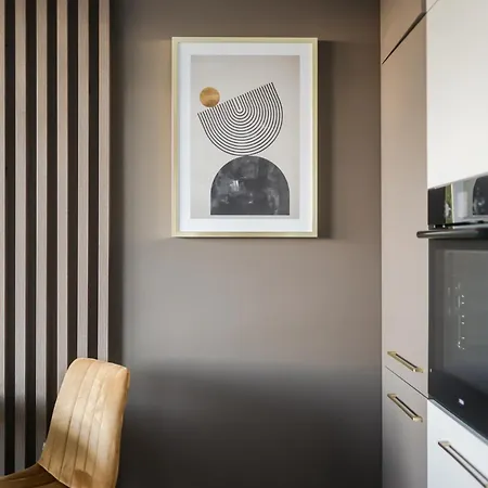 Apartment Ans Hanza Tower No 428 - Swimming Pool, Sauna, Jacuzzi, Viewing Terrace *