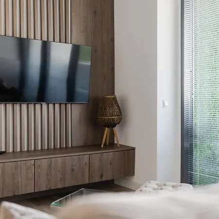 Apartment Ans Hanza Tower No 428 - Swimming Pool, Sauna, Jacuzzi, Viewing Terrace