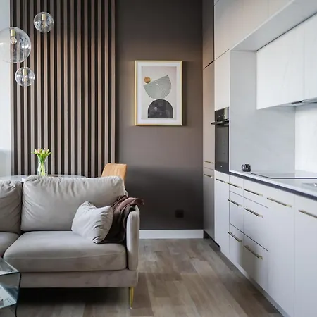 Hanza Tower No 428 - Swimming Pool, Jacuzzi, Balcony, Viewing Terrace Apartamento *