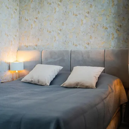 Apartment Ans Hanza Tower No 428 - Swimming Pool, Sauna, Jacuzzi, Viewing Terrace *