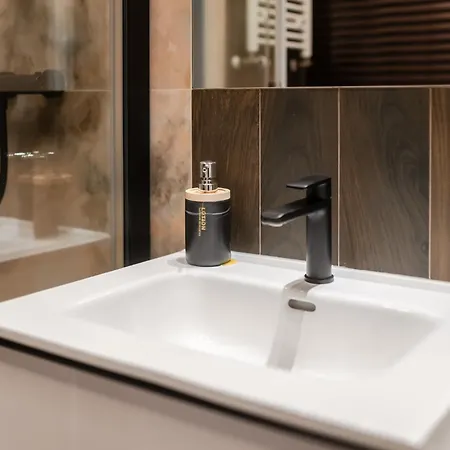 Ans Hanza Tower No 428 - Swimming Pool, Sauna, Jacuzzi, Viewing Terrace Apartment